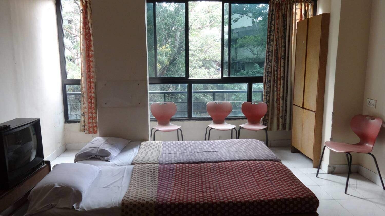 Hotel Satkar 3*